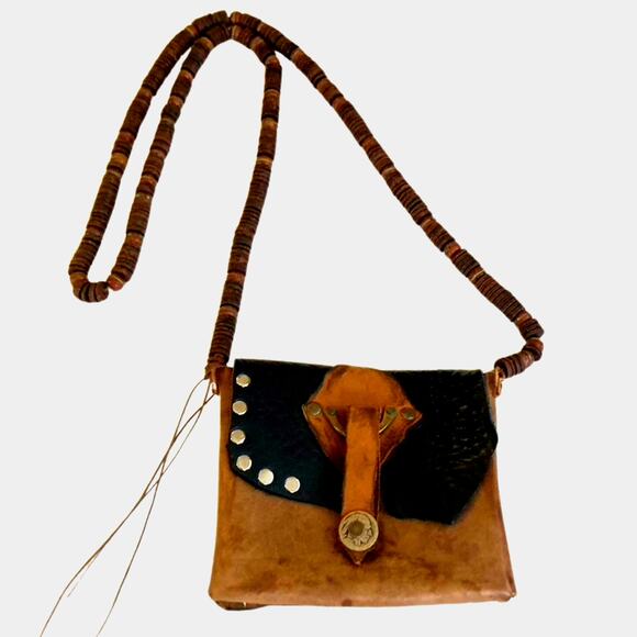 Vintage 1960s–70s Southwest Leather Crossbody Bag w/ Buffalo Nickel Closure - Picture 12 of 12
